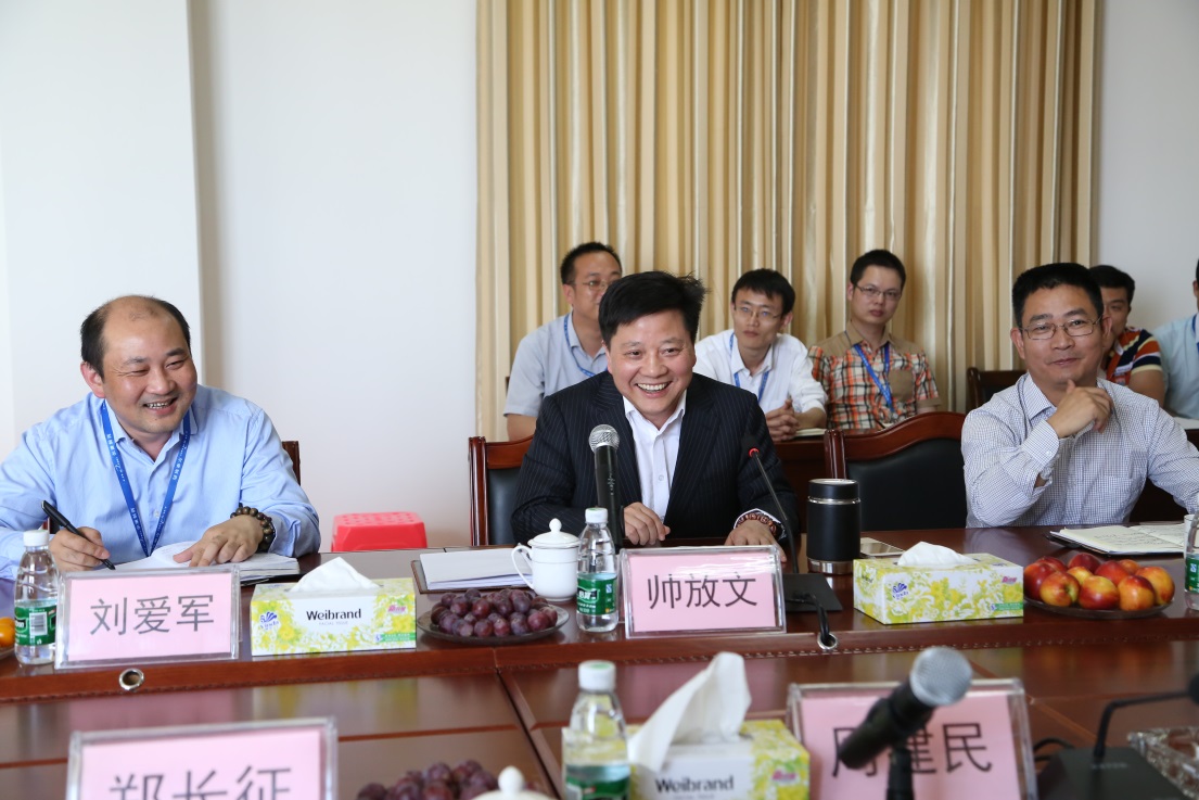 ȫѶ600cc��ײ�(�й�)���޹�˾����