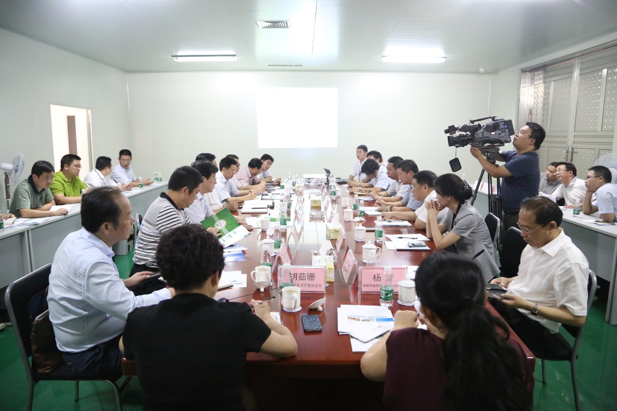 ȫѶ600cc��ײ�(�й�)���޹�˾����