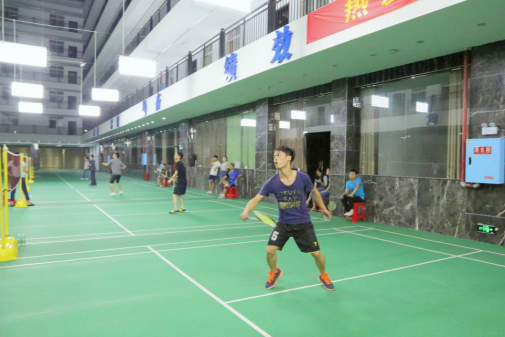 ȫѶ600cc��ײ�(�й�)���޹�˾����