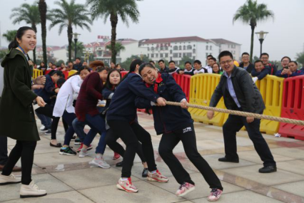 ȫѶ600cc��ײ�(�й�)���޹�˾����