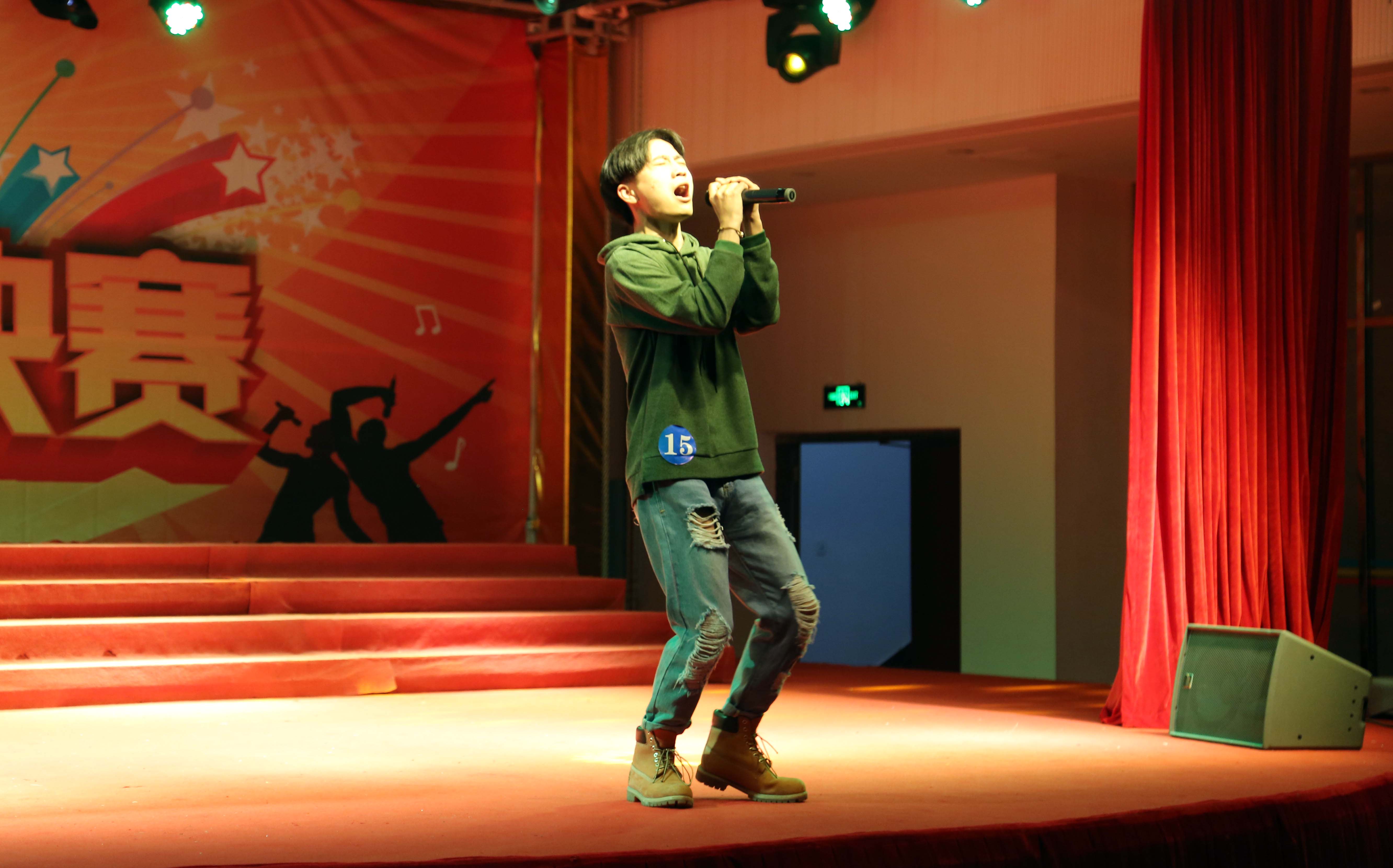 ȫѶ600cc��ײ�(�й�)���޹�˾����