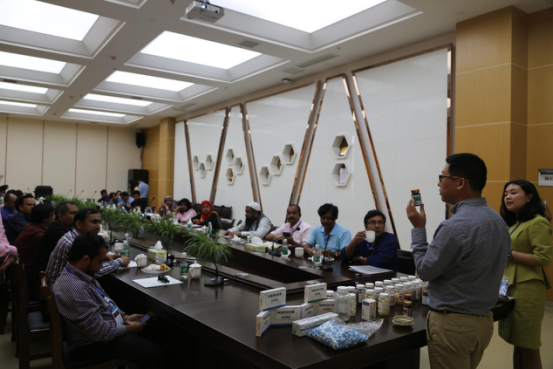 ȫѶ600cc��ײ�(�й�)���޹�˾����