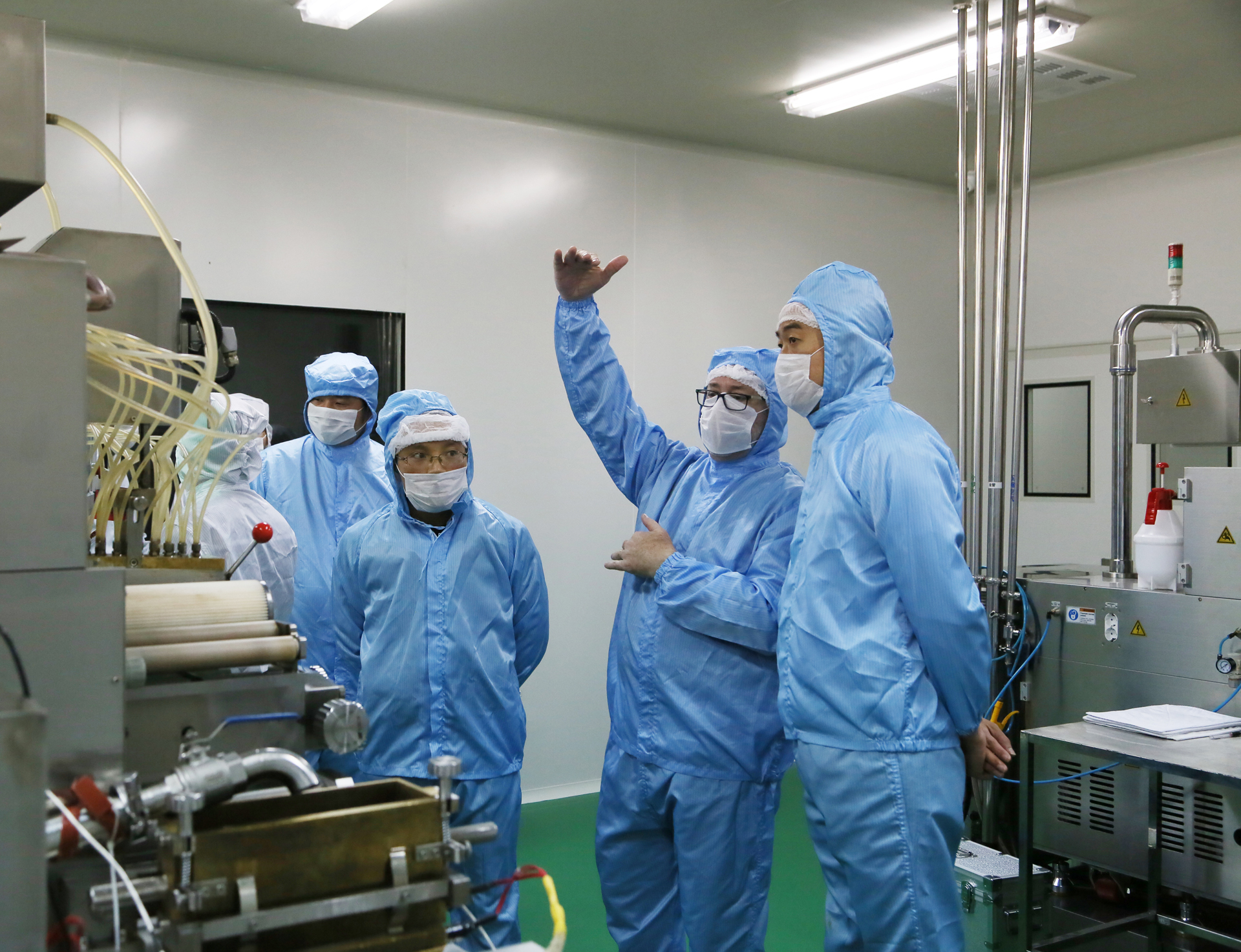 ȫѶ600cc��ײ�(�й�)���޹�˾����