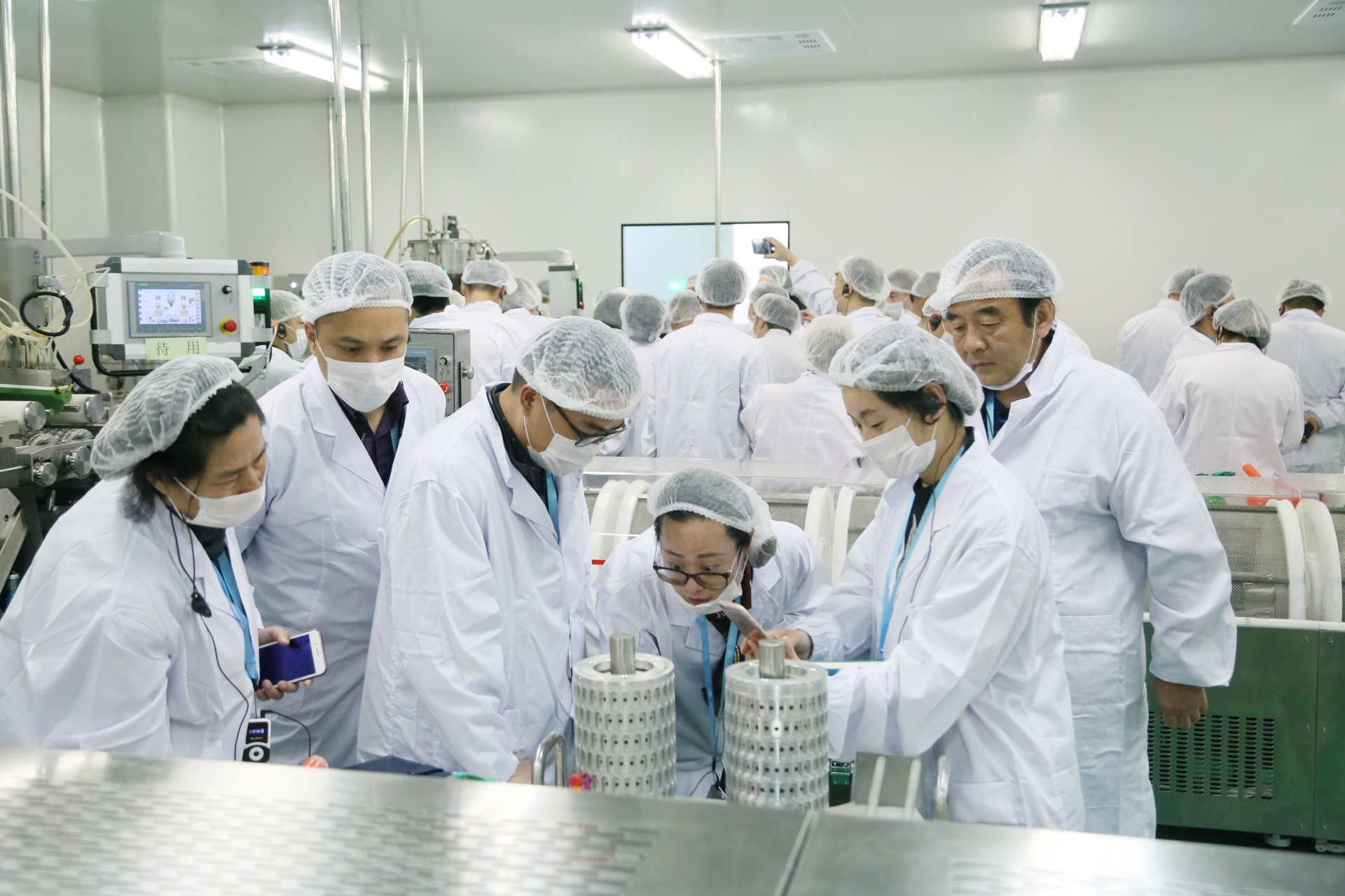 ȫѶ600cc��ײ�(�й�)���޹�˾����