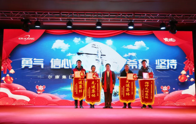 ȫѶ600cc��ײ�(�й�)���޹�˾����