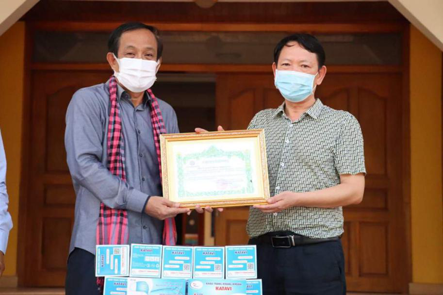 ȫѶ600cc��ײ�(�й�)���޹�˾����