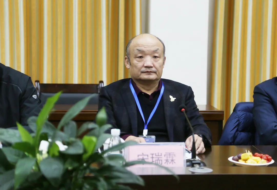 ȫѶ600cc��ײ�(�й�)���޹�˾����