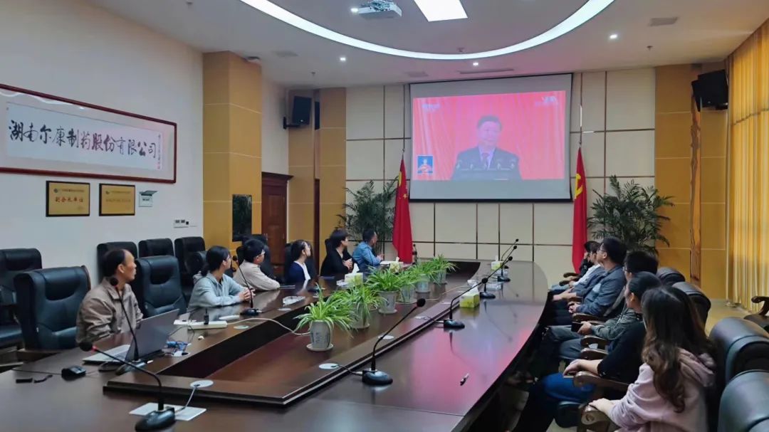 ȫѶ600cc��ײ�(�й�)���޹�˾����