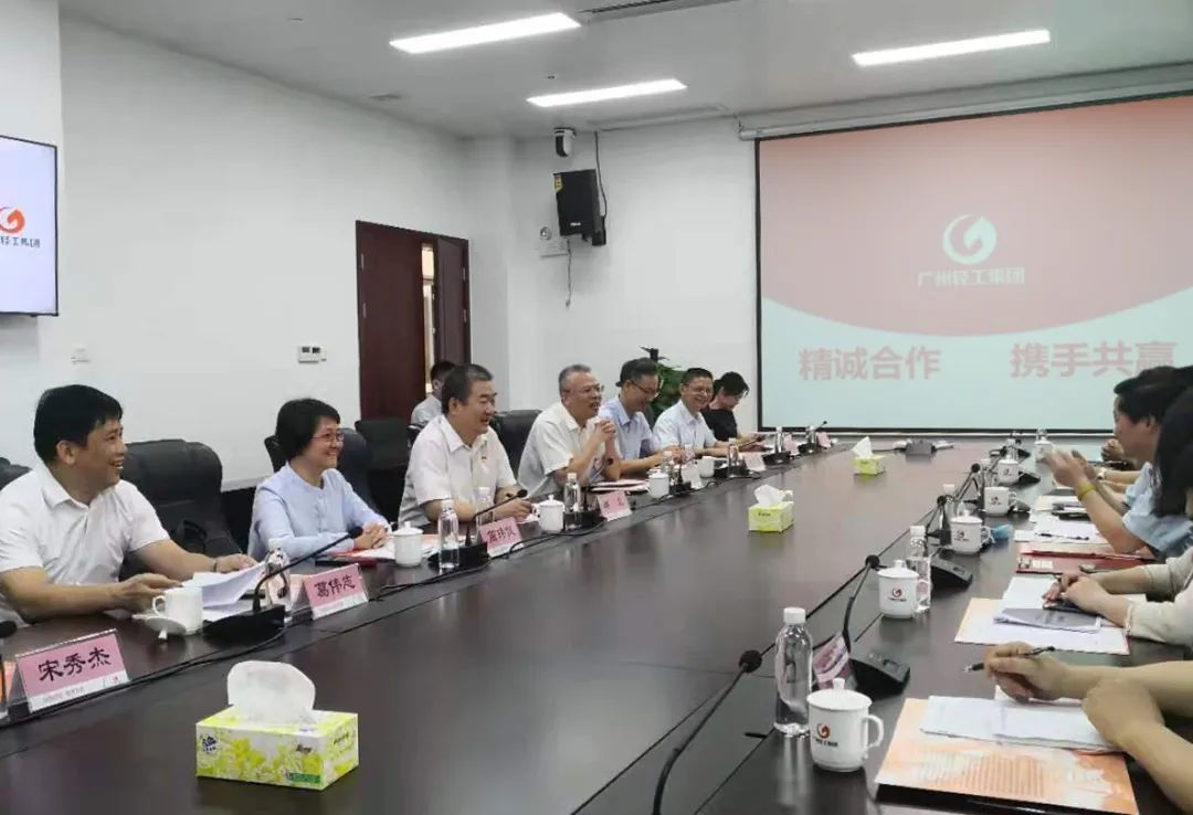 ȫѶ600cc��ײ�(�й�)���޹�˾����