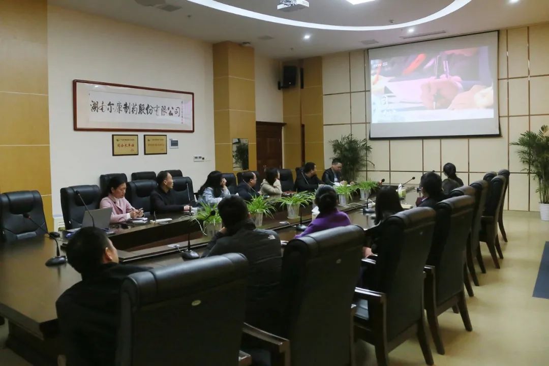 ȫѶ600cc��ײ�(�й�)���޹�˾����