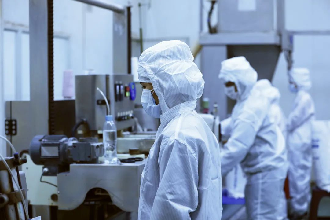 ȫѶ600cc��ײ�(�й�)���޹�˾����