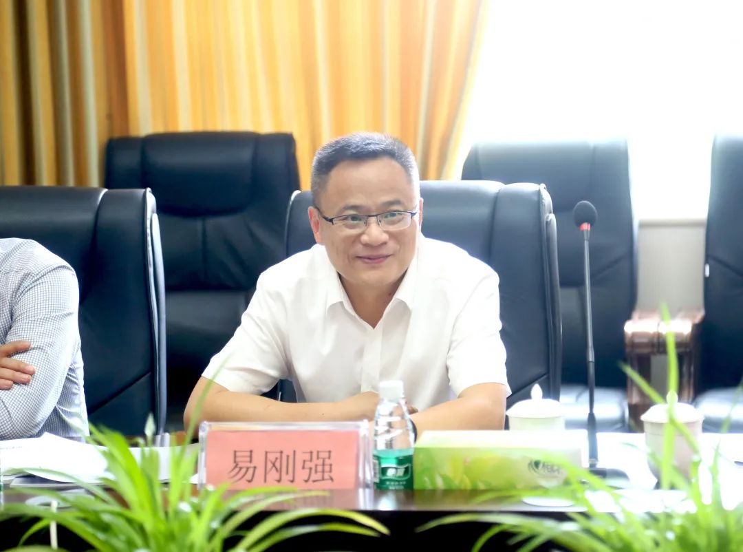 ȫѶ600cc��ײ�(�й�)���޹�˾����