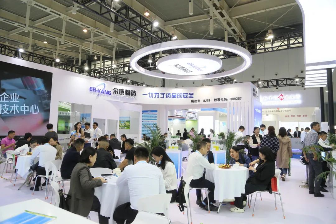 ȫѶ600cc��ײ�(�й�)���޹�˾����