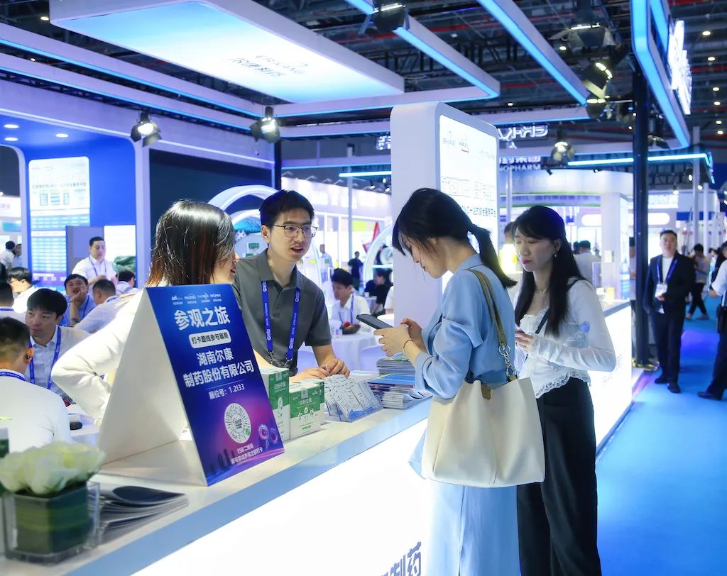 ȫѶ600cc��ײ�(�й�)���޹�˾����