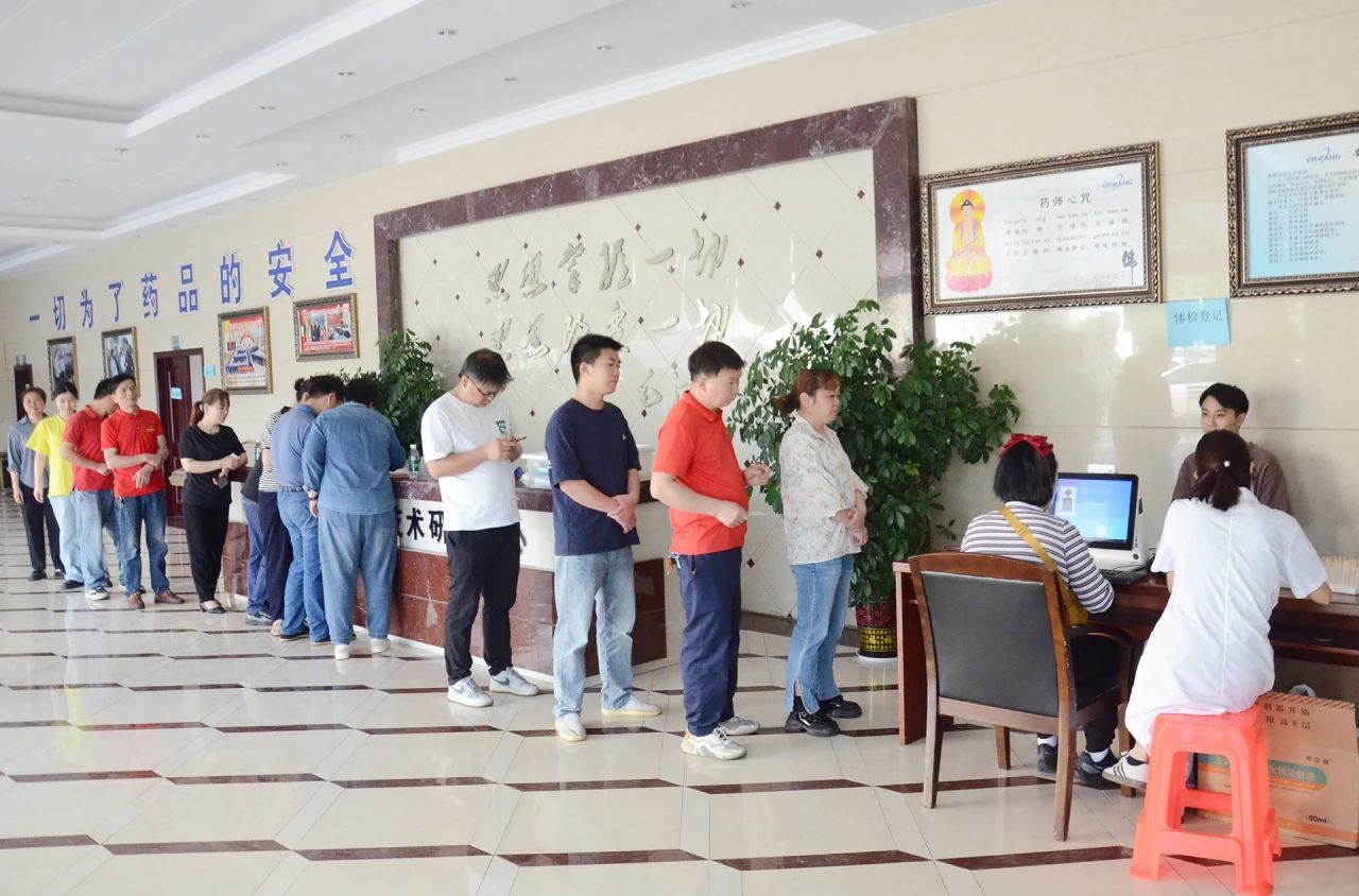 ȫѶ600cc��ײ�(�й�)���޹�˾����