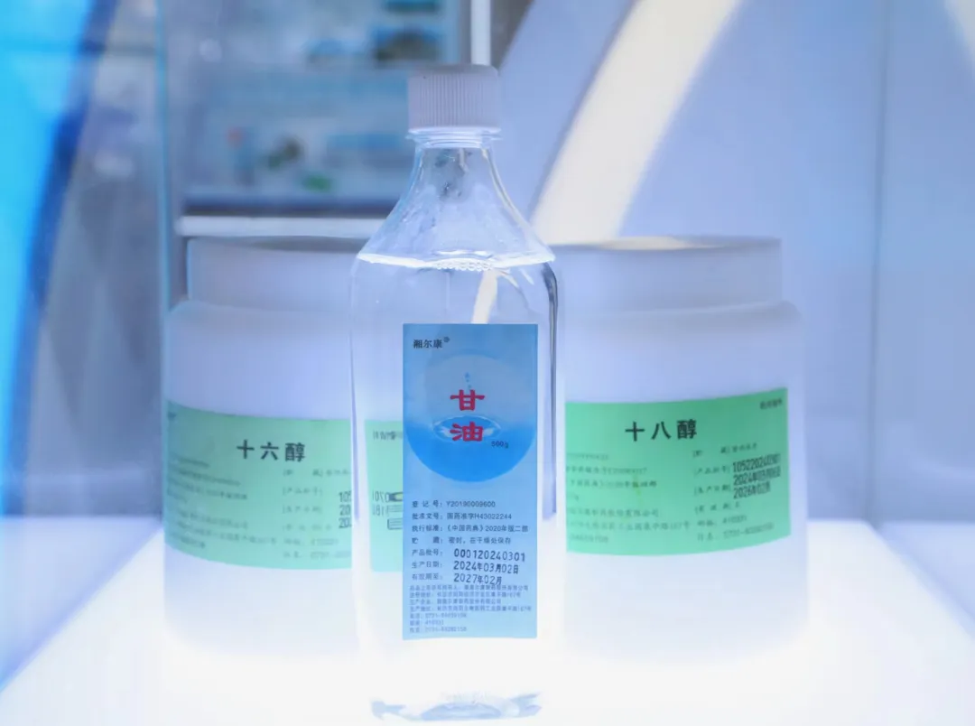 ȫѶ600cc��ײ�(�й�)���޹�˾����